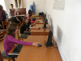 Informatique scolaire en Albanie